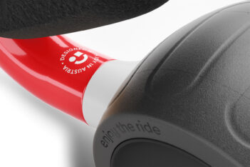 woom WOW Red Detail